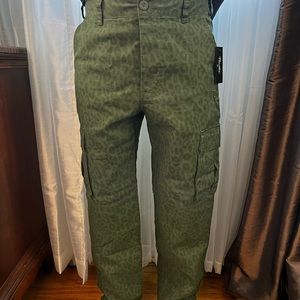 Green leopard print pants